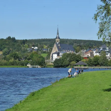 Renovated With Sauna, Close To